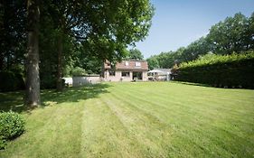 Kombinn - Holiday Home In The Woods Around Bruges